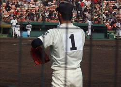 楽天野村監督が中田翔獲得を宣言?